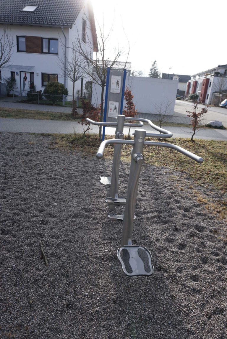 Zuernstein Senioren Fitness 04 768x1150