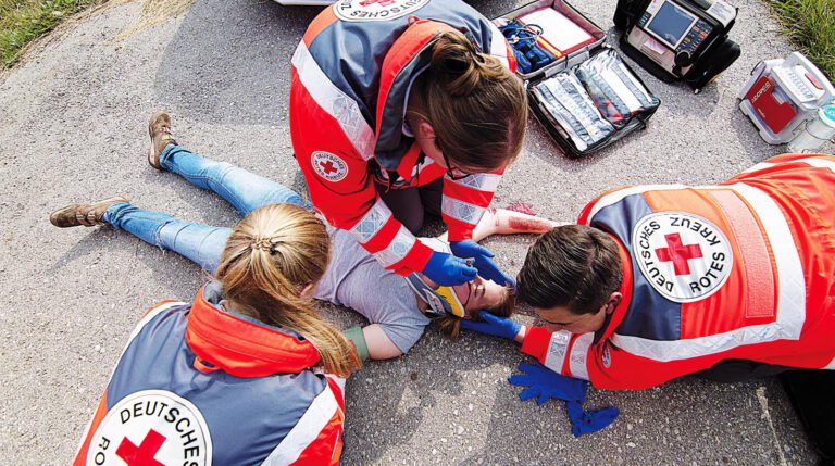 Hilfeleistung DSC2153 1460x820pixel 768x429