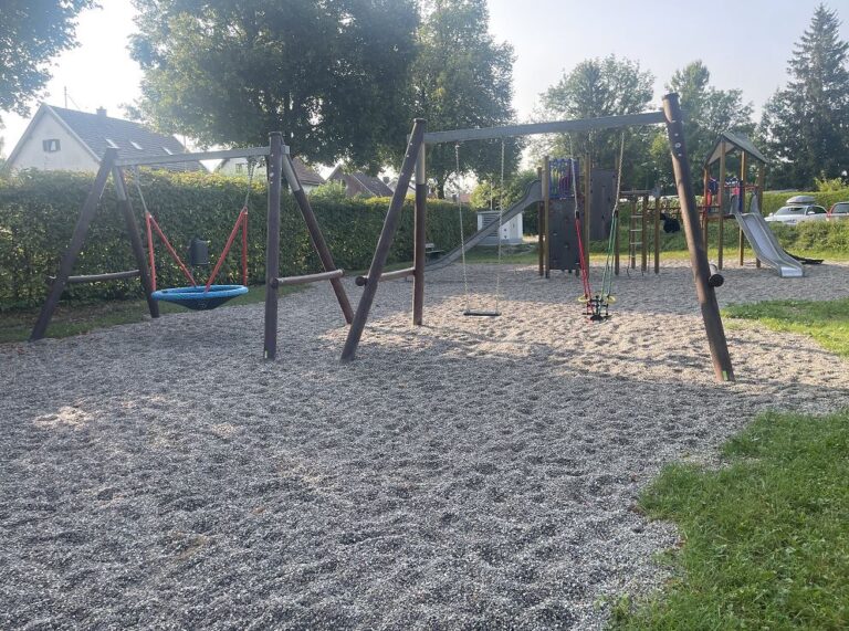 BAdstrasse 3 768x571